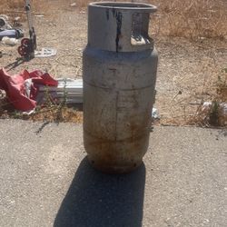 DEAL!! Forklift Propane Tank