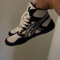 Brand New Asics Wrestling Shoes 