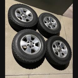 4 - 265/70r17 6x5.5 6x139.7 Stock TRD Toyota Tacoma Tundra 4runner Stock WheelS RIMS TIRES!