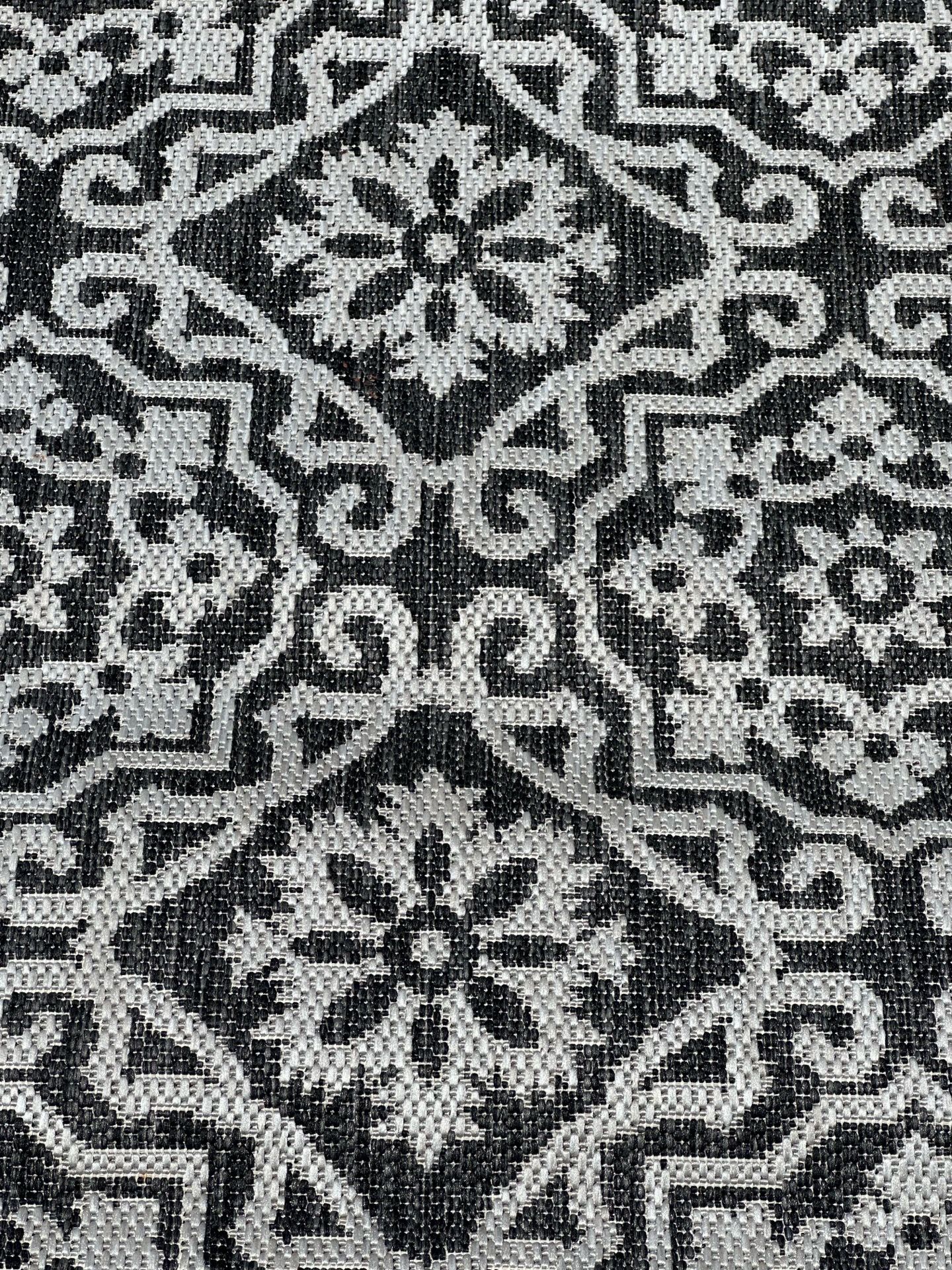 2 Carpet