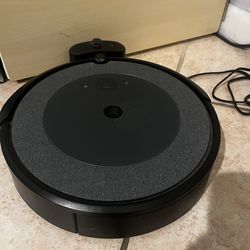 Robot  Roomba Vacuum