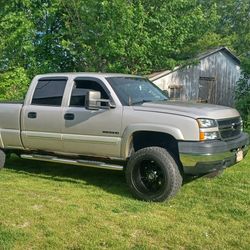 2006 Lifted Silverado 2500hd 4x4 Ccsb 