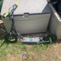 Mongoose Scooter
