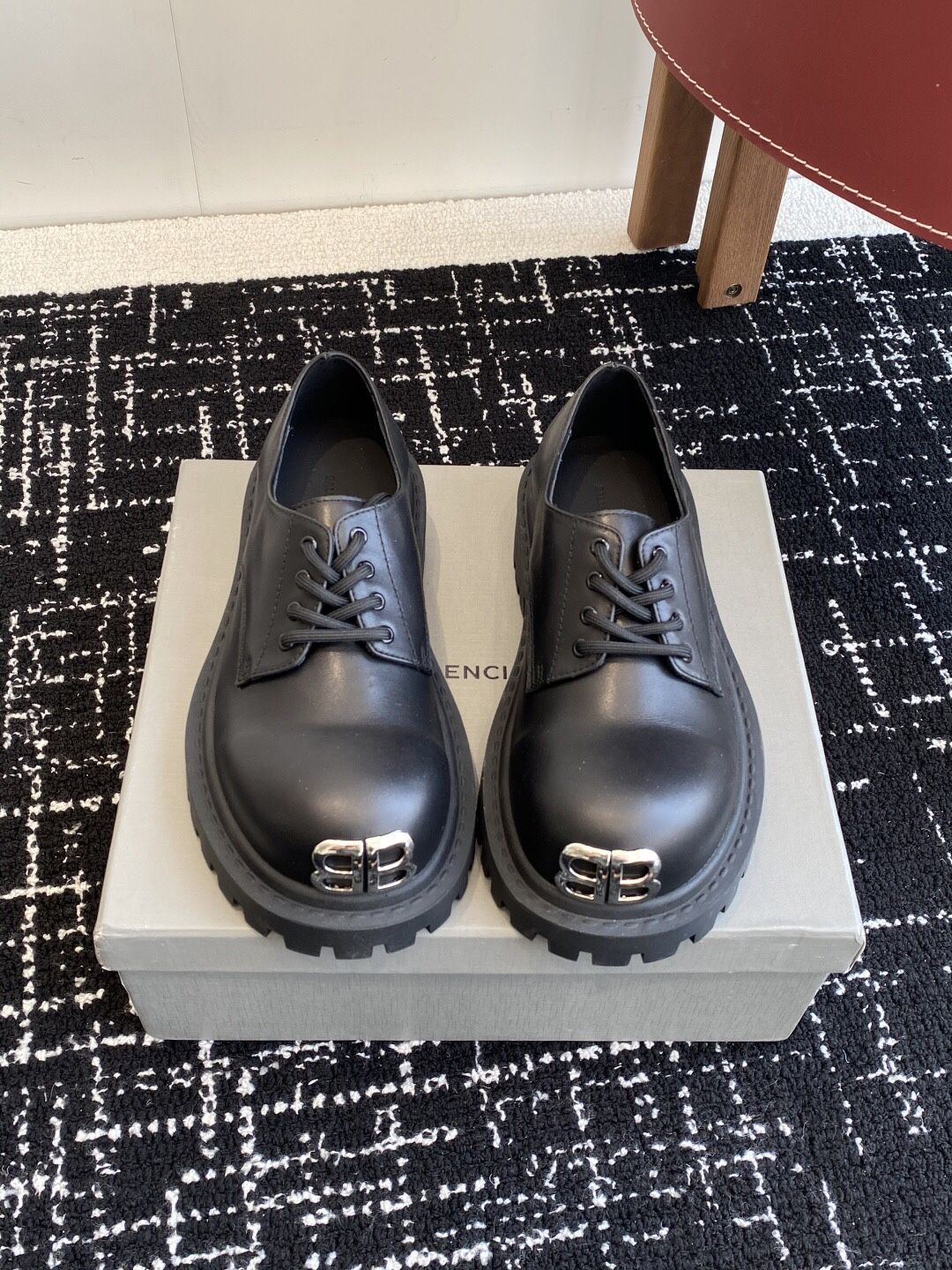 Balenciaga Men’s Leather Shoes With Box 2025 New 