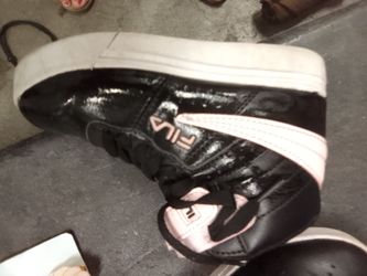 Lil girls fila11 size