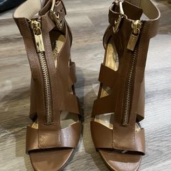 Michael Kors Anya T Strap Leather Sandal