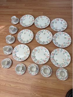Churchill Briar Rose 3 Piece Set Teacup,Saucer and Dinner Plate