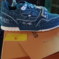 Original Louis Vuitton Tennis shoes sz 12