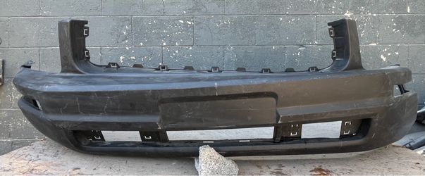 2005-2009 Ford Mustang Front Bumper