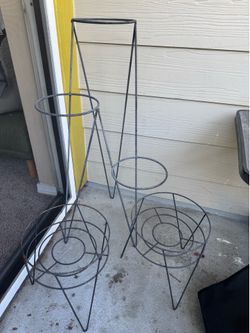 Black wire plant stands MCM