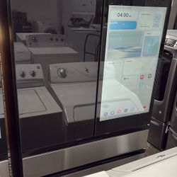 Samsung Family Hub Refrigerator Standard Depth