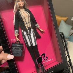 Barbie (MAC collectible)