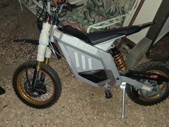 Hover hearts e-bike New