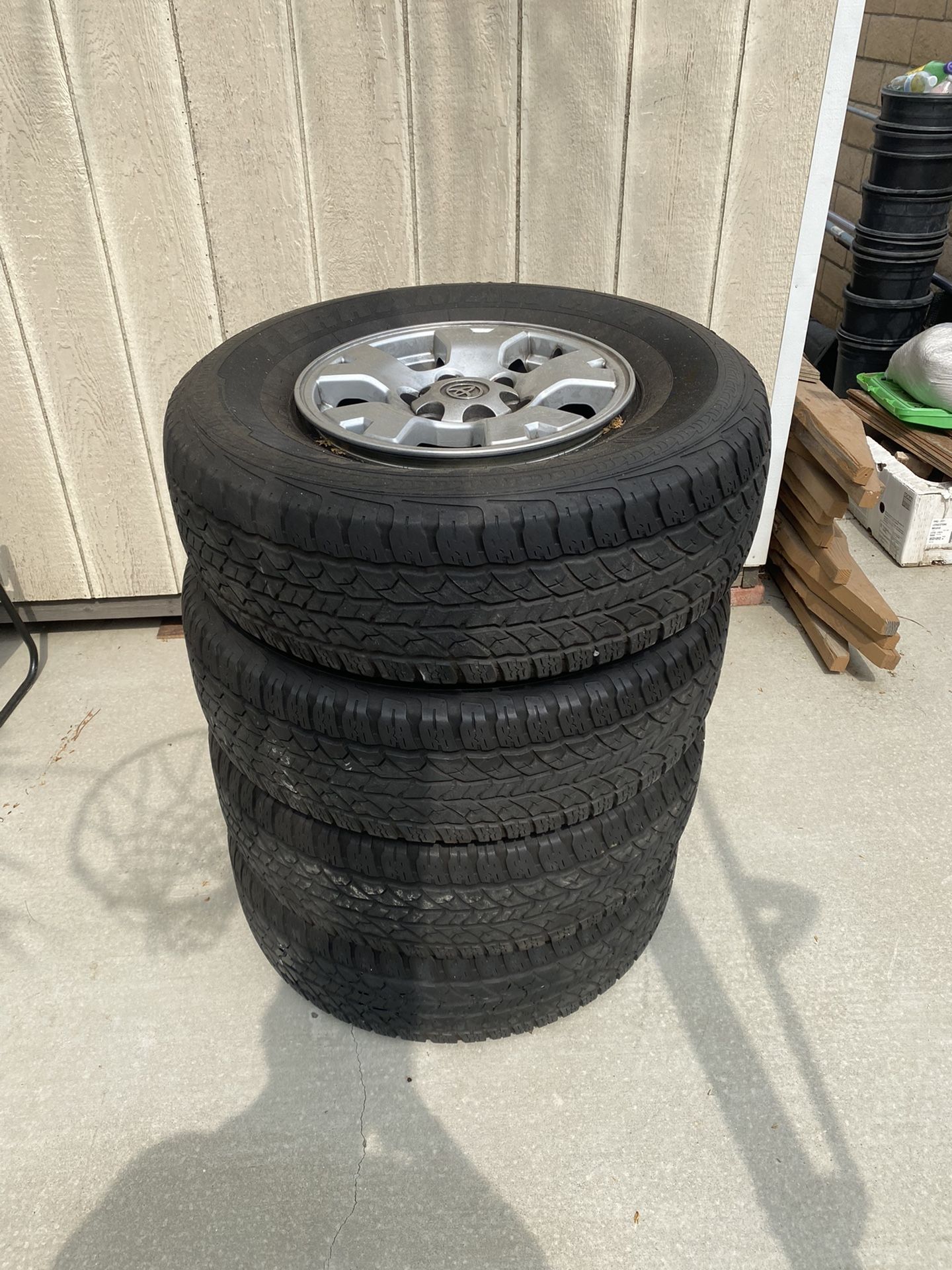 Toyota Tacoma 2007 Tires