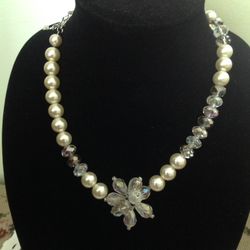 Fashion Pearl Necklace