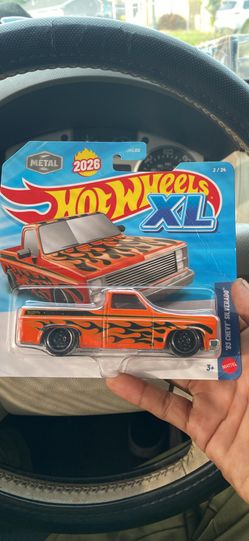 HOTWHEELS XL Chevy Silverado