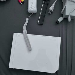 Nintendo Wii White