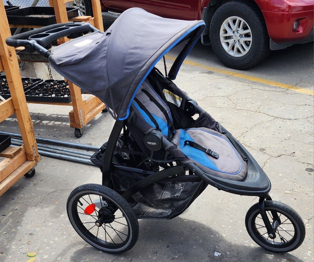 Graco Fastaction Jogger Stroller!