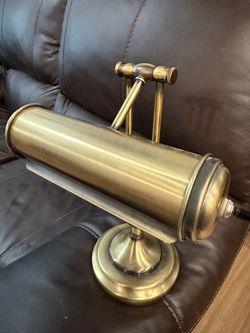 Antique vintage  Brass bankers lamp