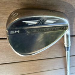 Titleist Vokey Sm8 60° Wedge💰 $40 Ck My Other Golf Listings