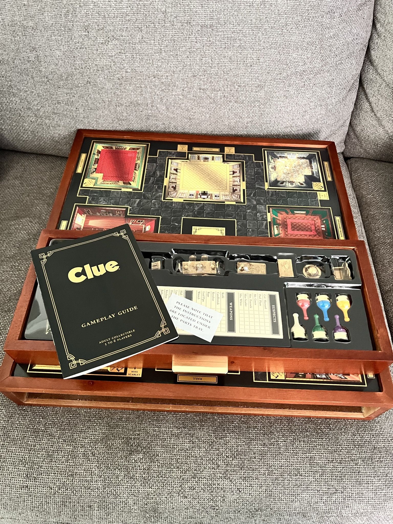 Clue board Game - Luxury Collectors Edition W/original
