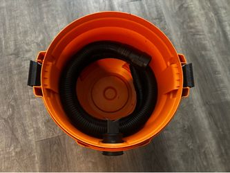 RIDGID 5-Gallon Wet/Dry Shop Vacuum w/ Hose & Attachments