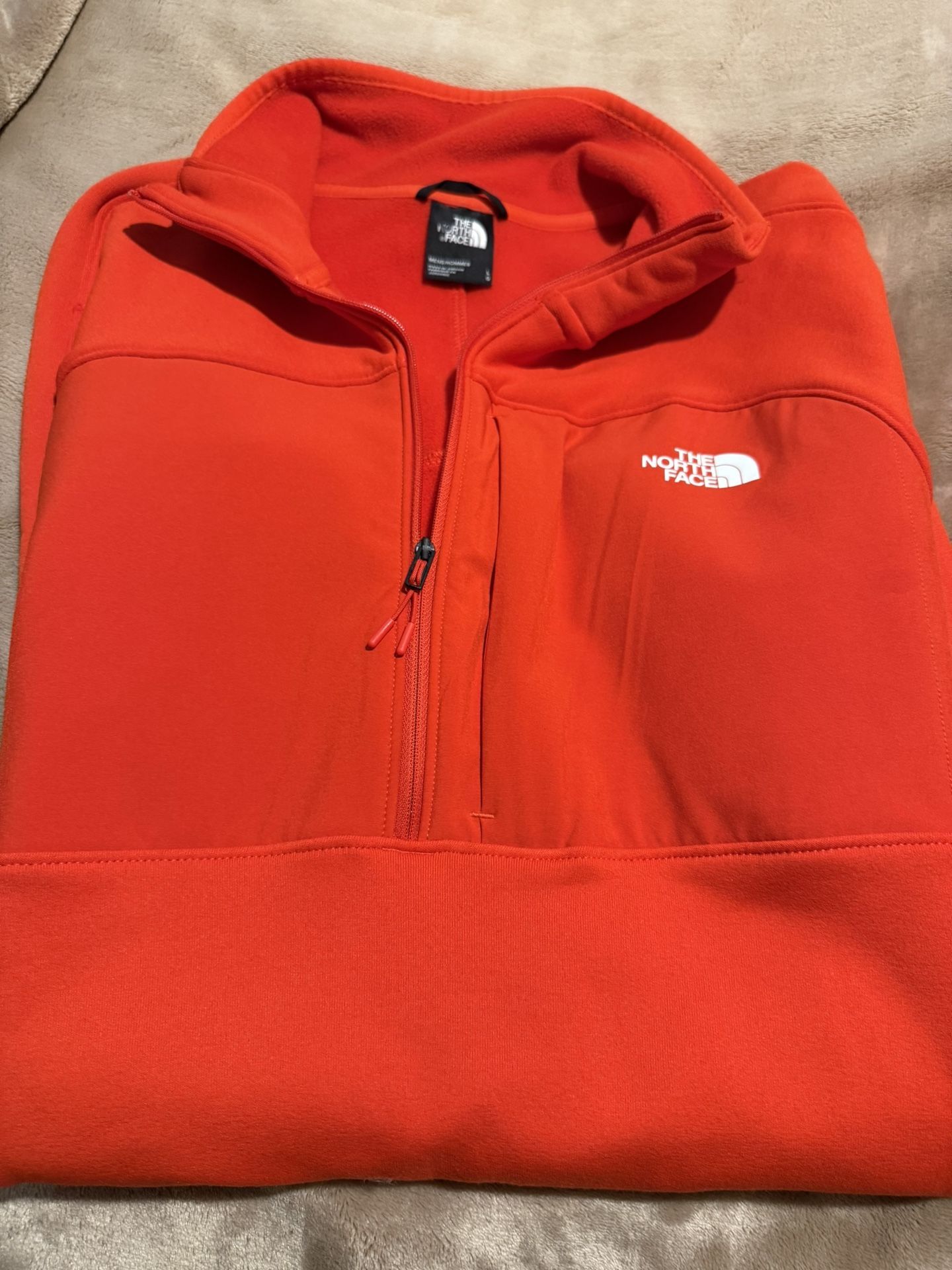 North Face Pullover NEW