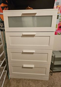 4-Drawer Dresser