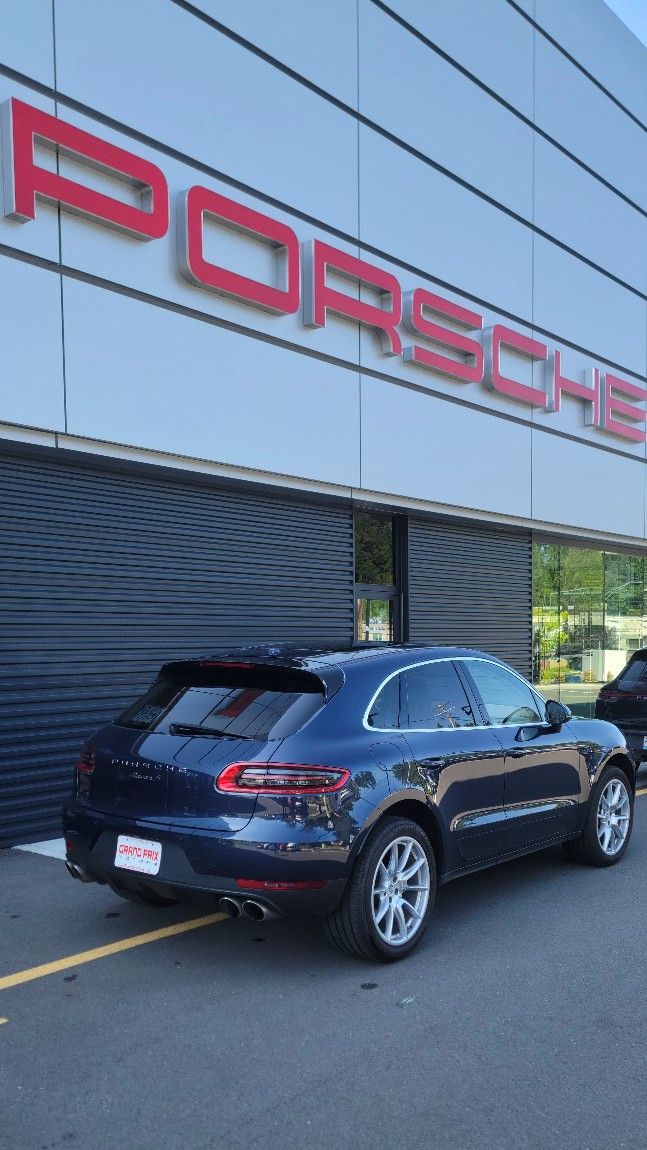 2015 Porsche Macan