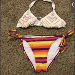 Juniors/Women’s Swimsuit Set
