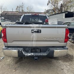 2016 Toyota Tundra 5.7 For Parts Only