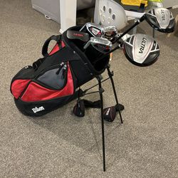 Wilson Golf Clubs With Golf Bag, Balls, Tees And Club Head Covers