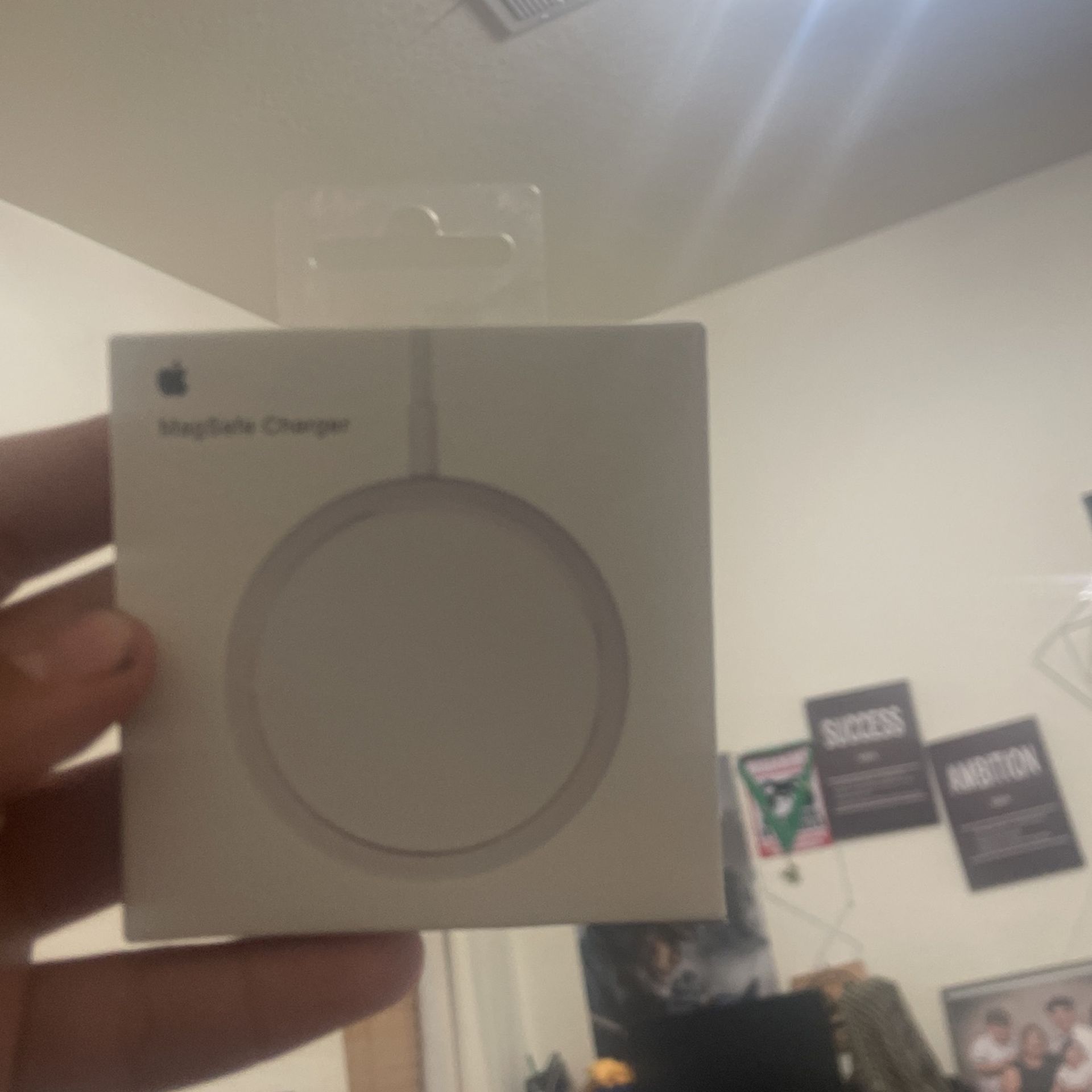 Apple MagSafe Charger