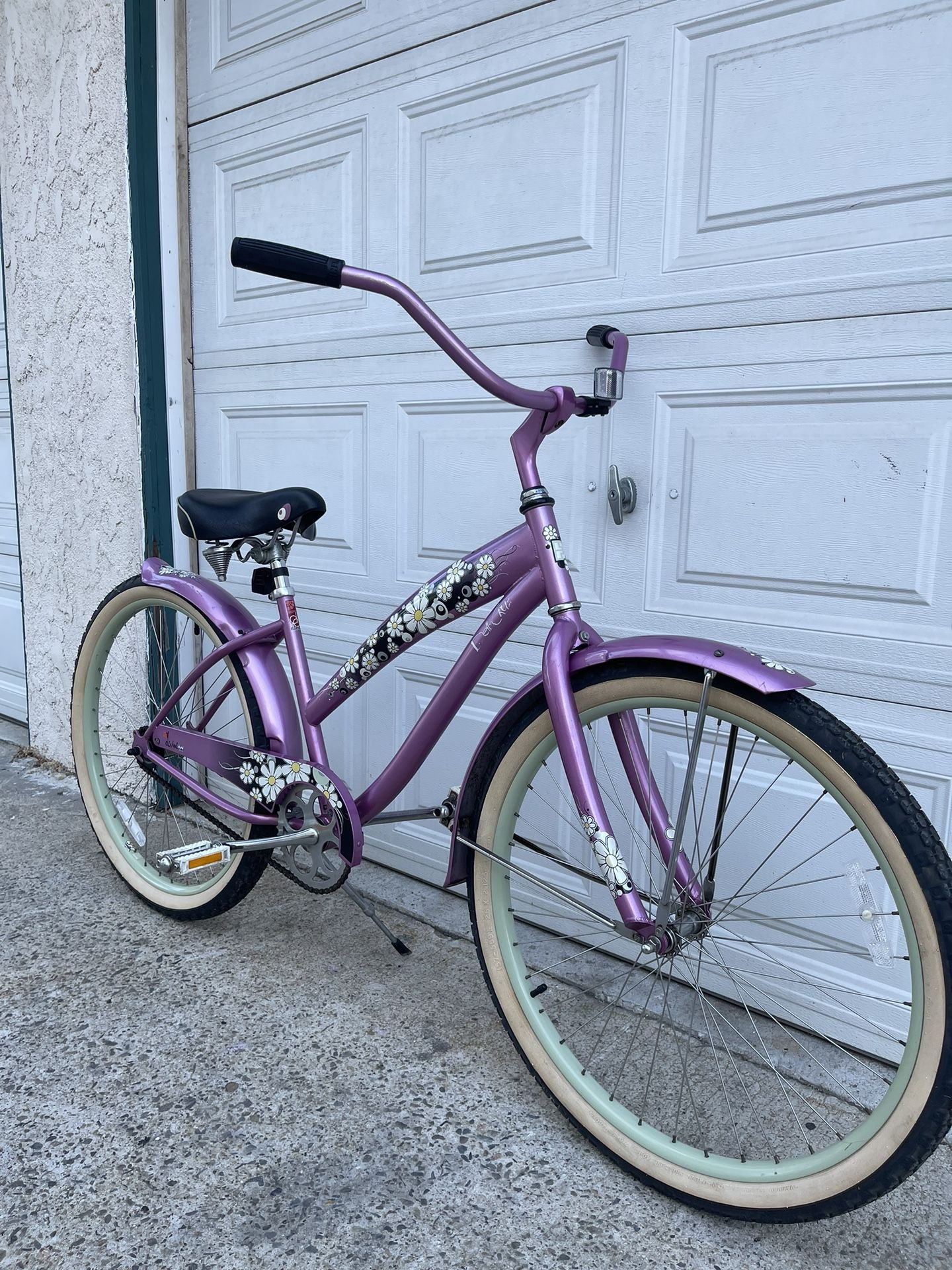 Beach Cruiser Bike