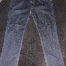 Levi’s Pants 541