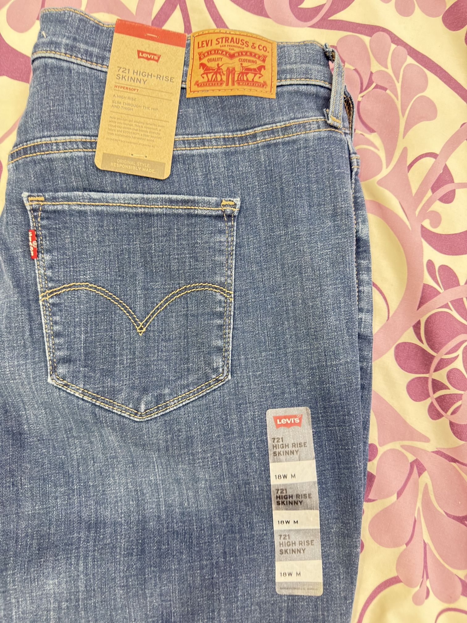 Women’s Levi’s Jeans Size 18W