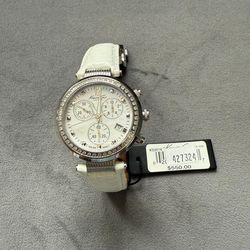 beautiful brand new kenneth cole women watch with brand new battery. (MUST SELL TODAY)