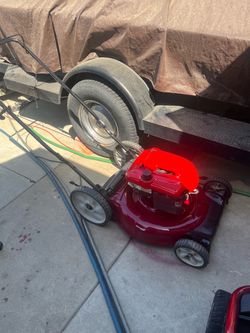 21” lawn mower mtd brand. push mower, no bag, fresh oil, air filter, sharpened blade. fresh paint.