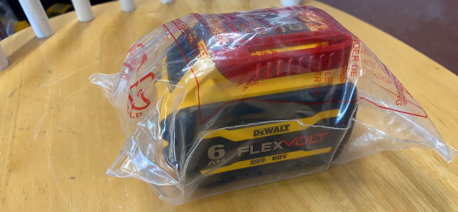 DEWALT FLEXVOLT 20 Volt/60 Volt MAX Lithium Ion Battery