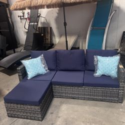 New Assembled- 1pc 4 Seating Set In Navy Blue (Throw Pillow Not Included) Not