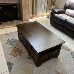 Coffee Table And Carpet