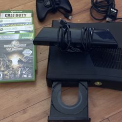 Xbox 360 Kinect W/Games