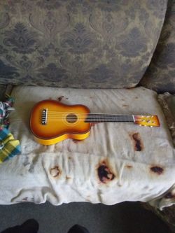 Mini Guitar