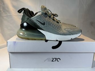 Nike air max 270 se women’s us size 7