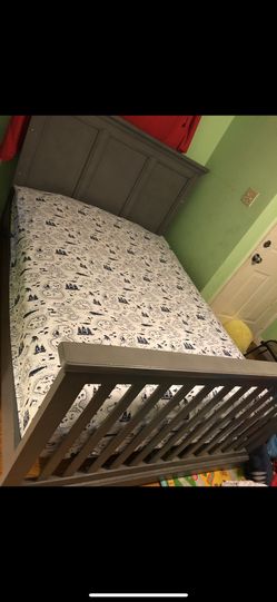 3 In one Bed (convertible) From Infant, Toddler, Full Size