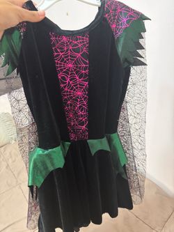 Girls halloween costume