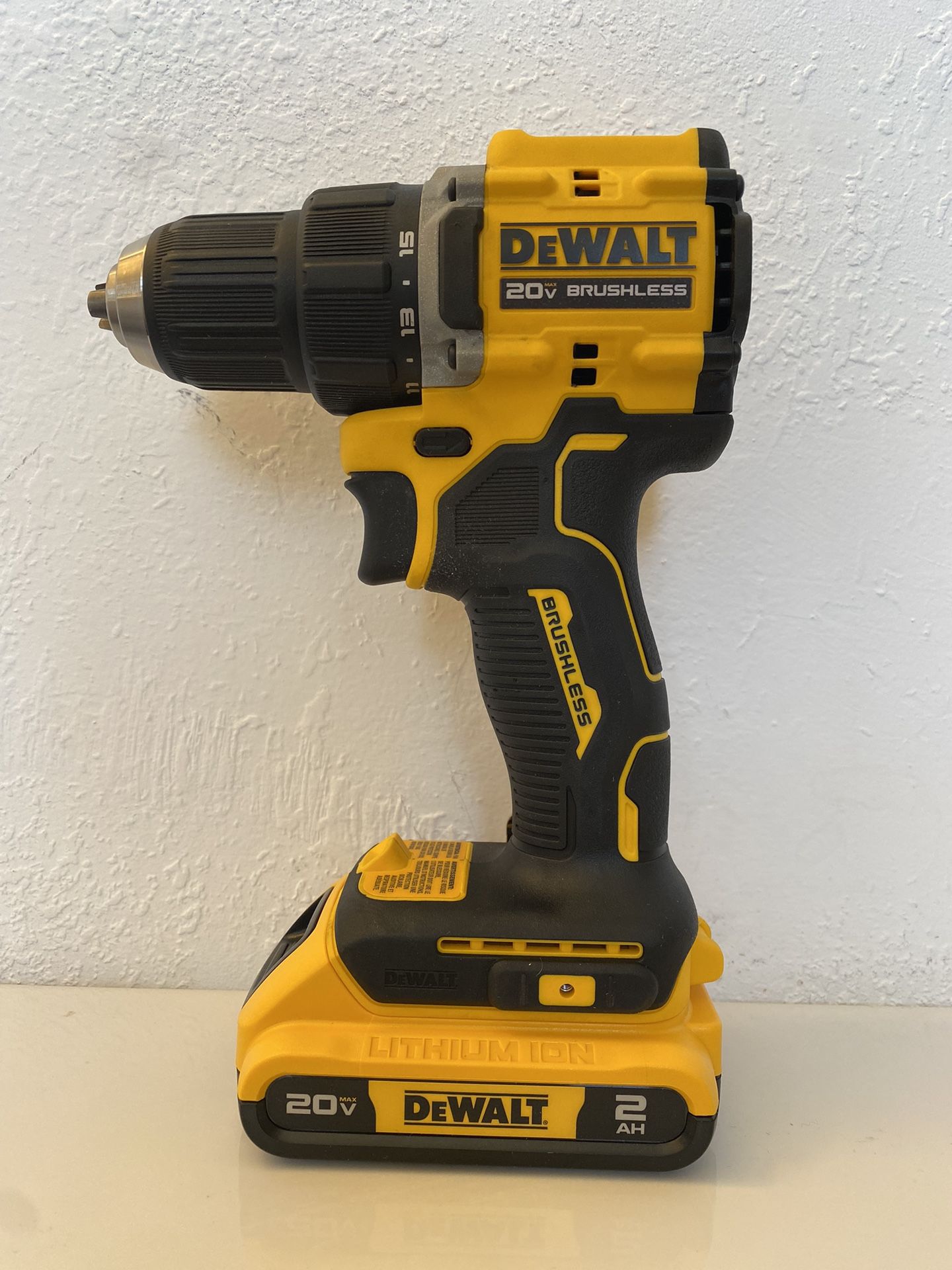 DEWALT DCD794B ATOMIC 20V MAX 1/2 2-Speed Brushless Cordless Drill Driver
