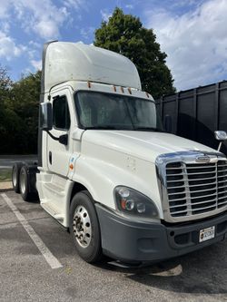 2015 Freightliner Cascadia