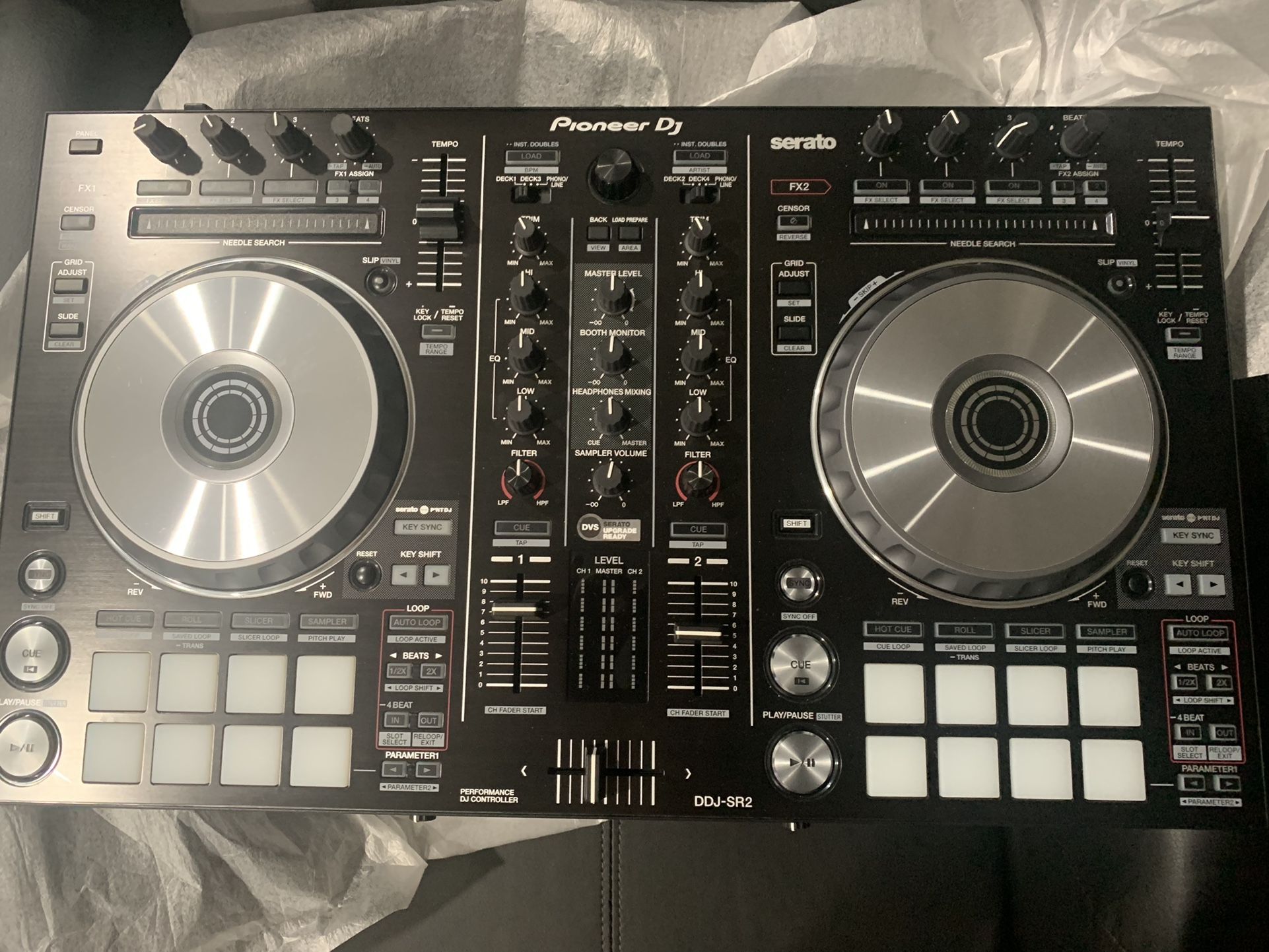 Pioneer DDJ-SR2 Portable 2-channel Controller for Serato Lightly used. Smoke free home. I have two and a 1000SRT I have no need for it.