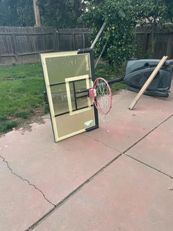 Basketball hoop